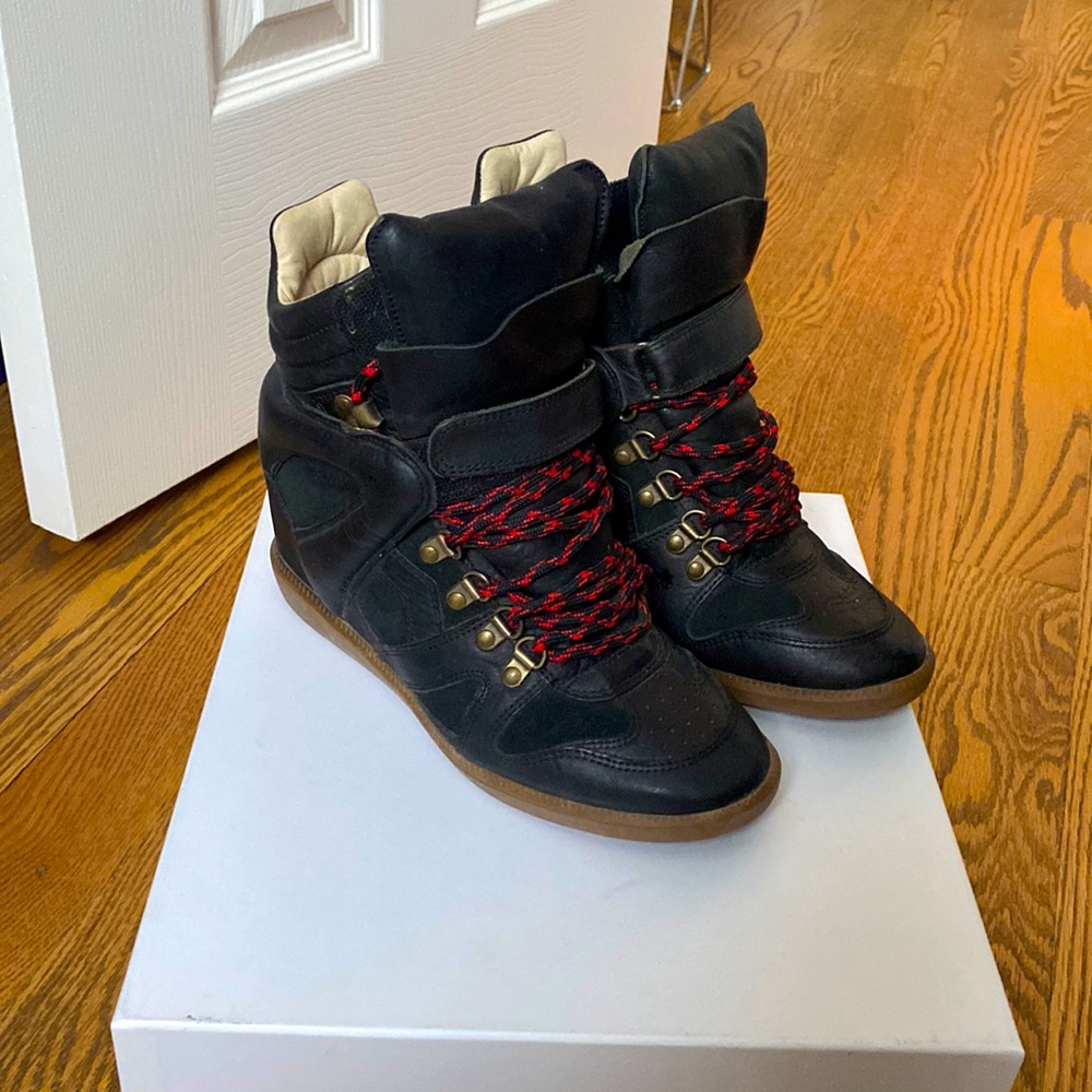 Isabel Marant Étoile Black Buck